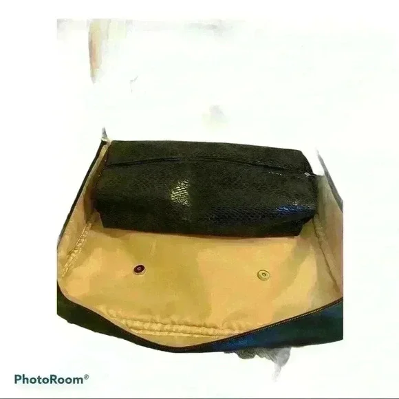 Cosmetic Carrier. - Picture 5 of 6